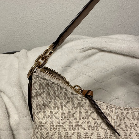 Michael Kors - Cream MK Logo Tan Gold Handbag - Picture 3 of 9